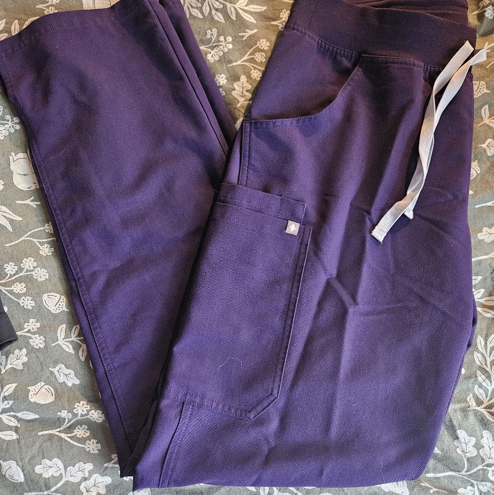 Figs Purple jam Scrub Pants